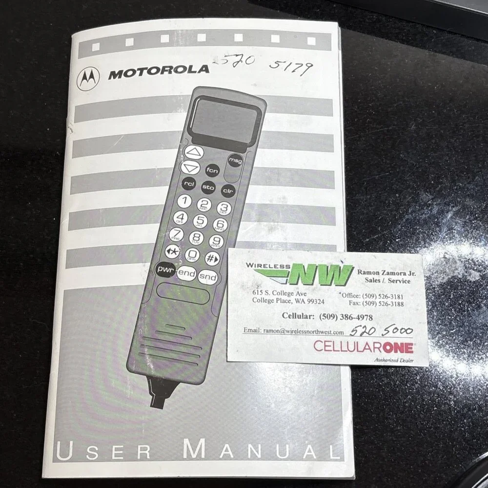 Vintage Motorola In Car Cellular Phone Telephone Battery Charger Case Manual